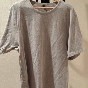Lululemon Lab Heavy Weight short sleeve crew shirt. Size L